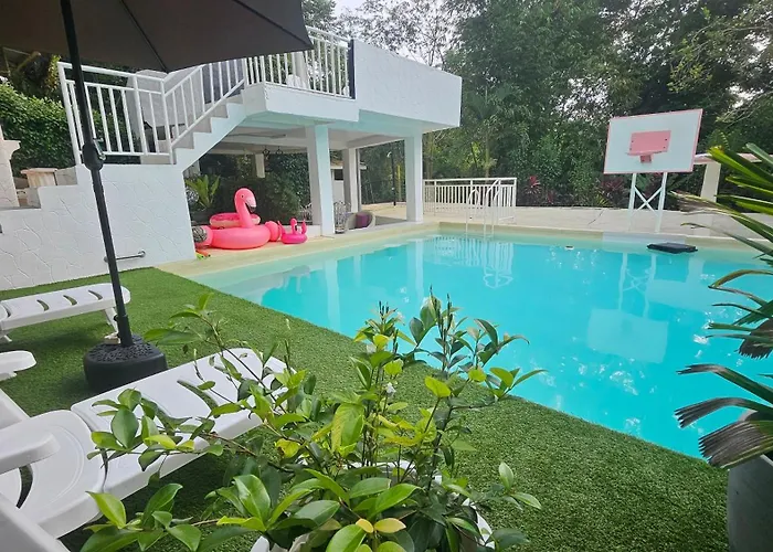 A Touch Of Pink Secret Eco Retreat Near Underground River