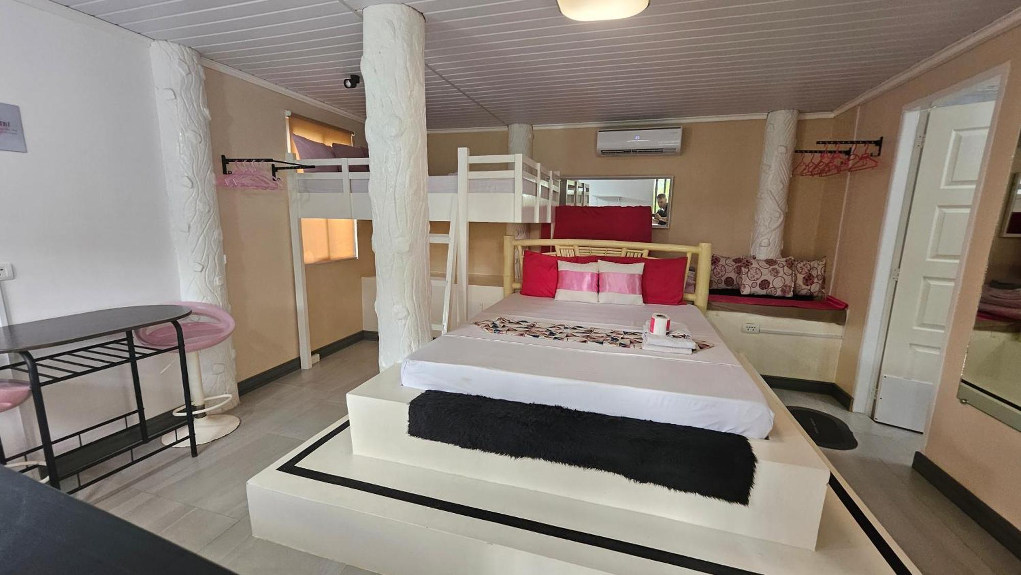 A Touch Of Pink Secret Eco Retreat Near Underground River Apartment *