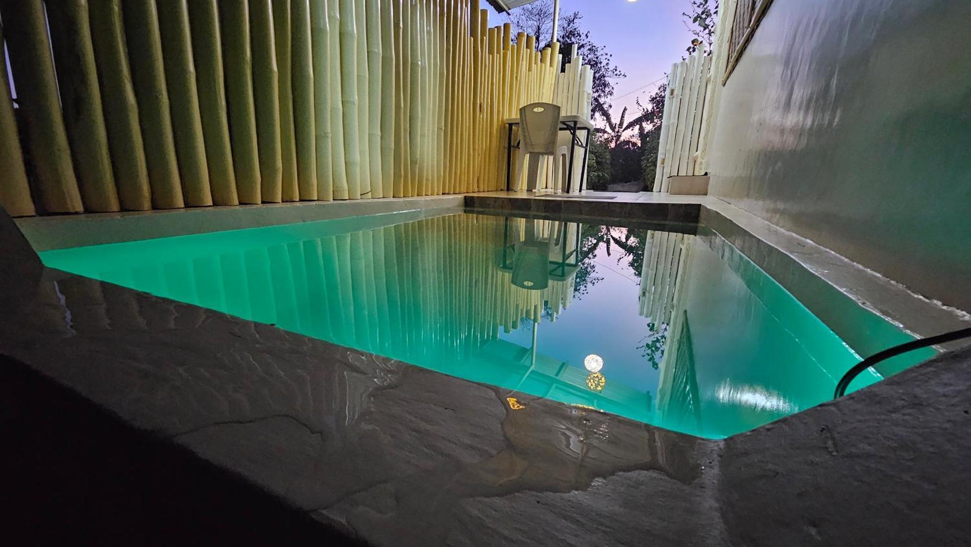 A Touch Of Pink Secret Eco Retreat Near Underground River Apartment
